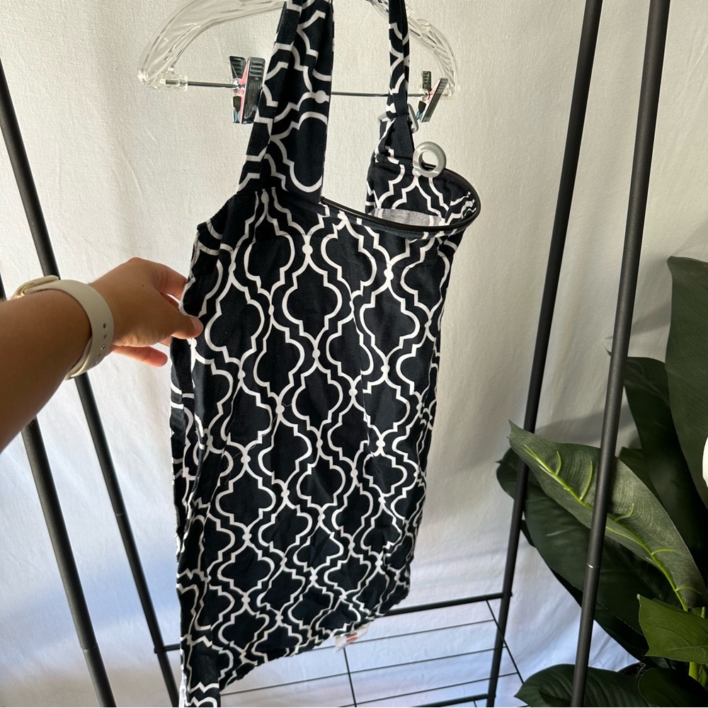 The Boppy Nursing Cover
